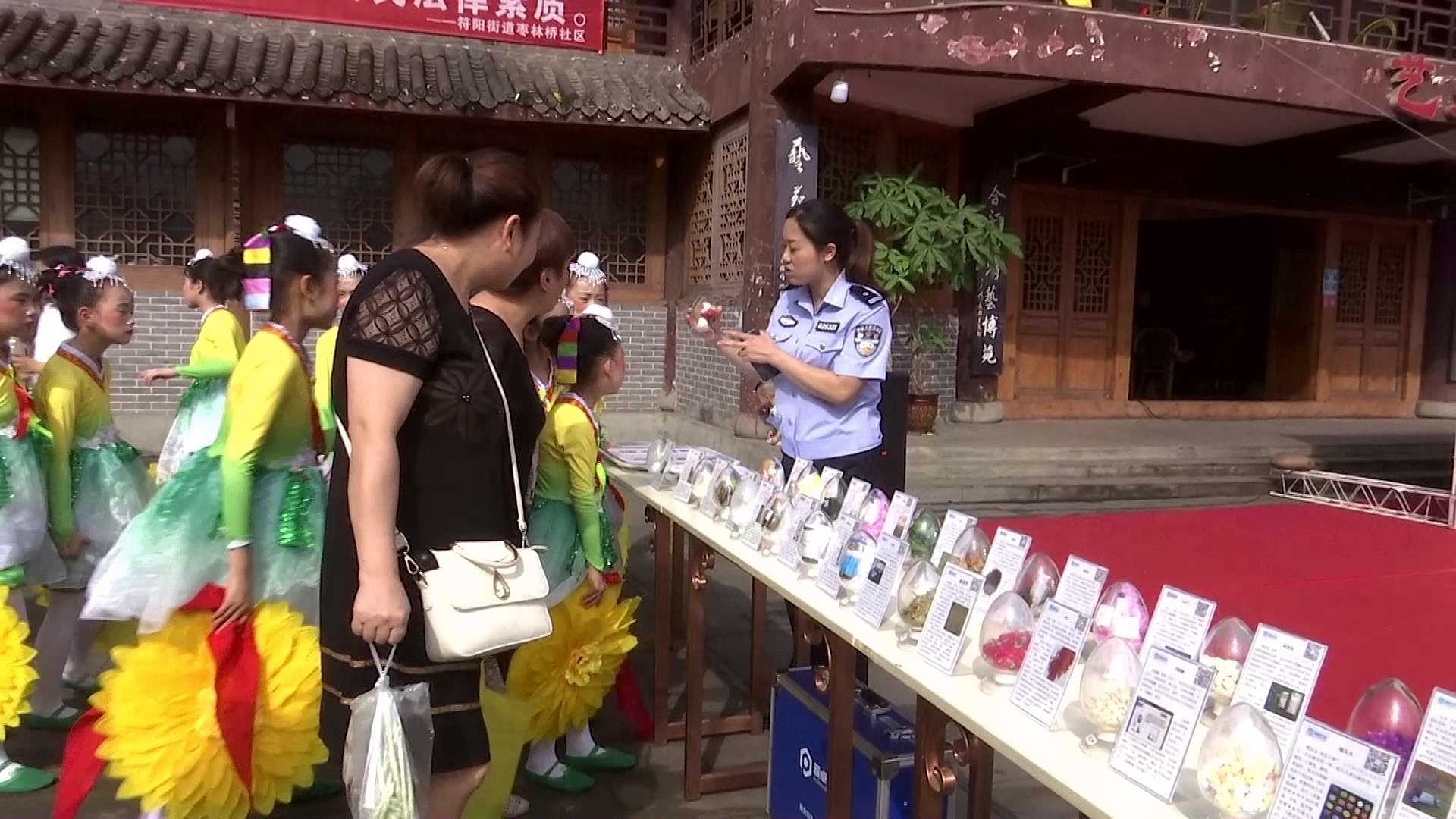 合江县开展形式多样的禁毒宣传活动 第 3 张