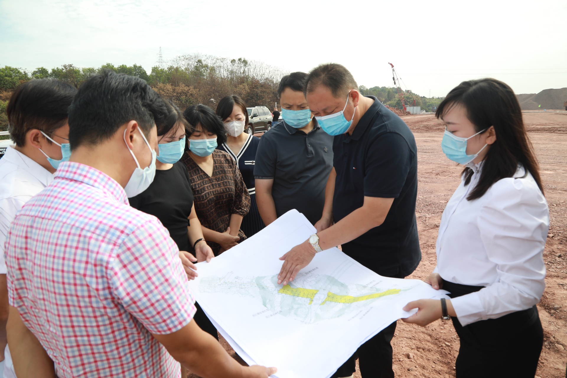 李仁军带队调研合江县项目建设工作 第 2 张