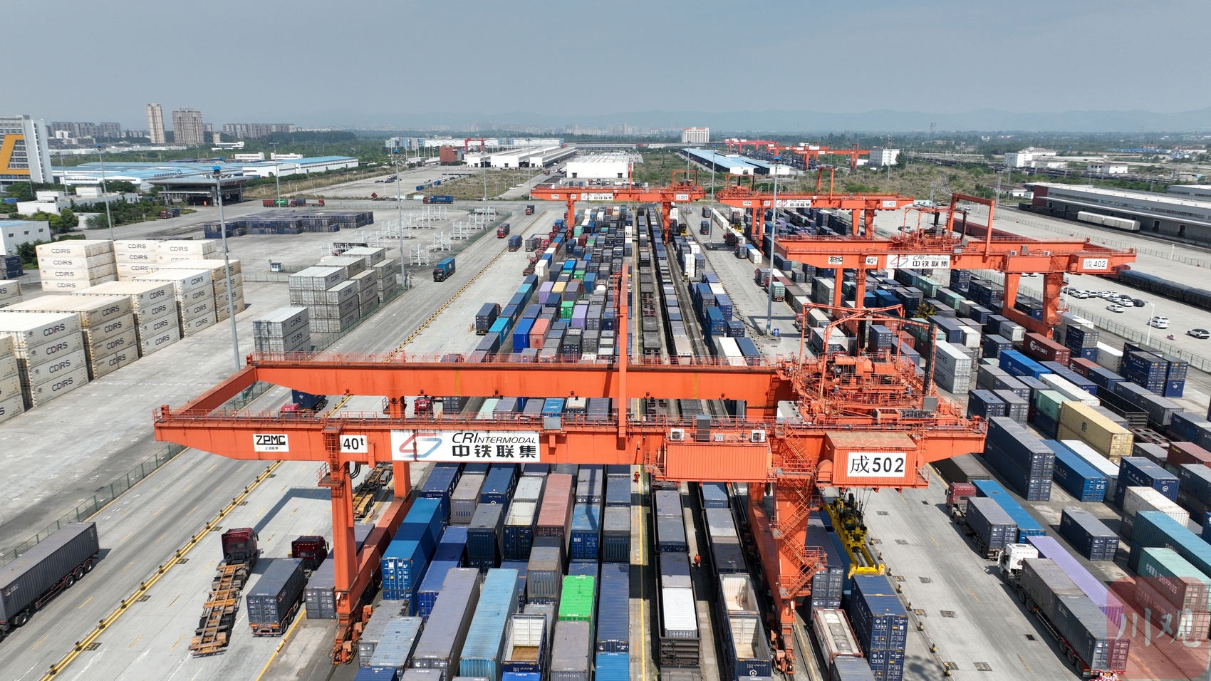 打卡新地标⑤丨成都国际铁路港：为什么这里很热闹 第 1 张