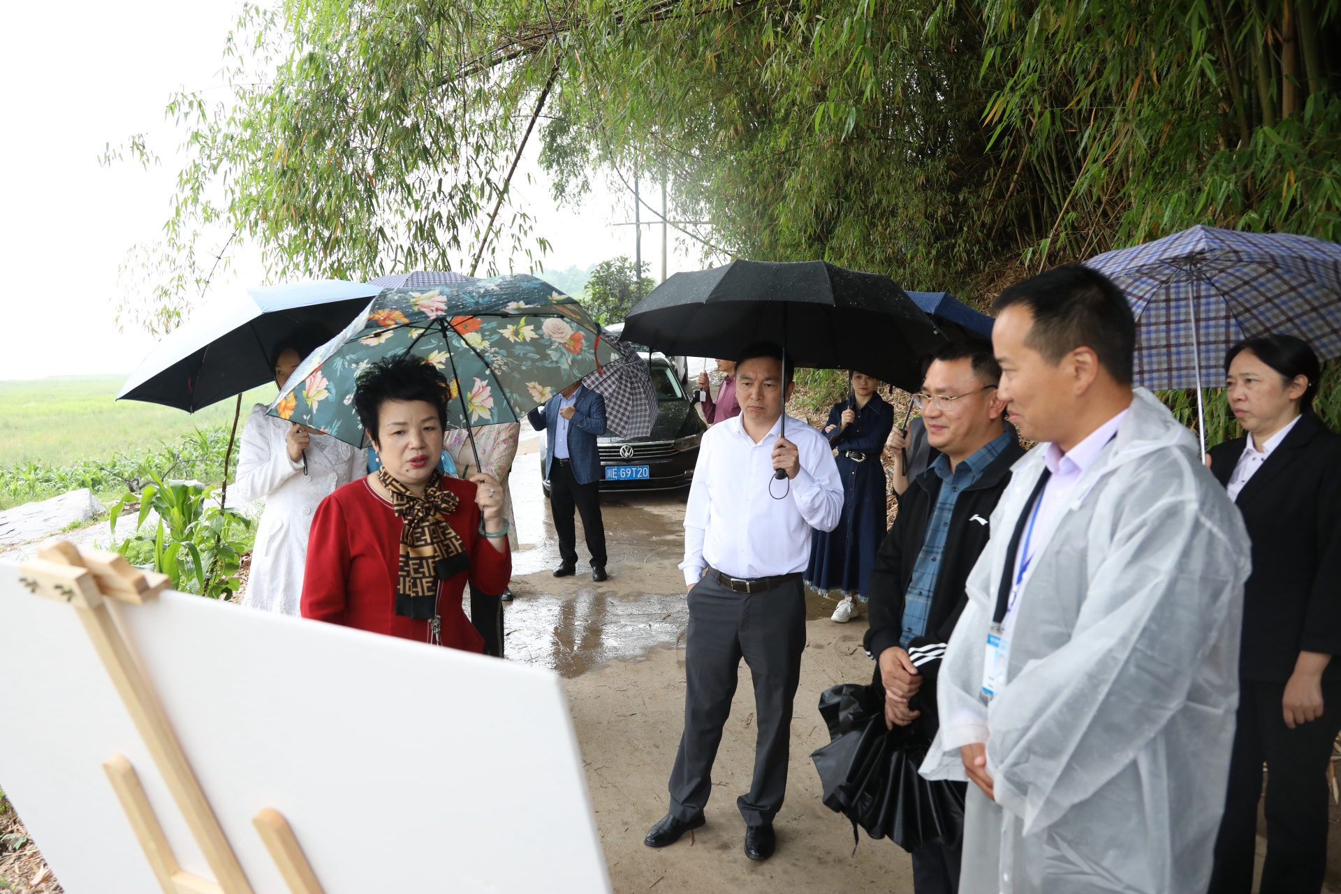 泸州市政协到合江县开展“有事来协商”活动和“政协委员联络站”集中授牌活动 第 1 张