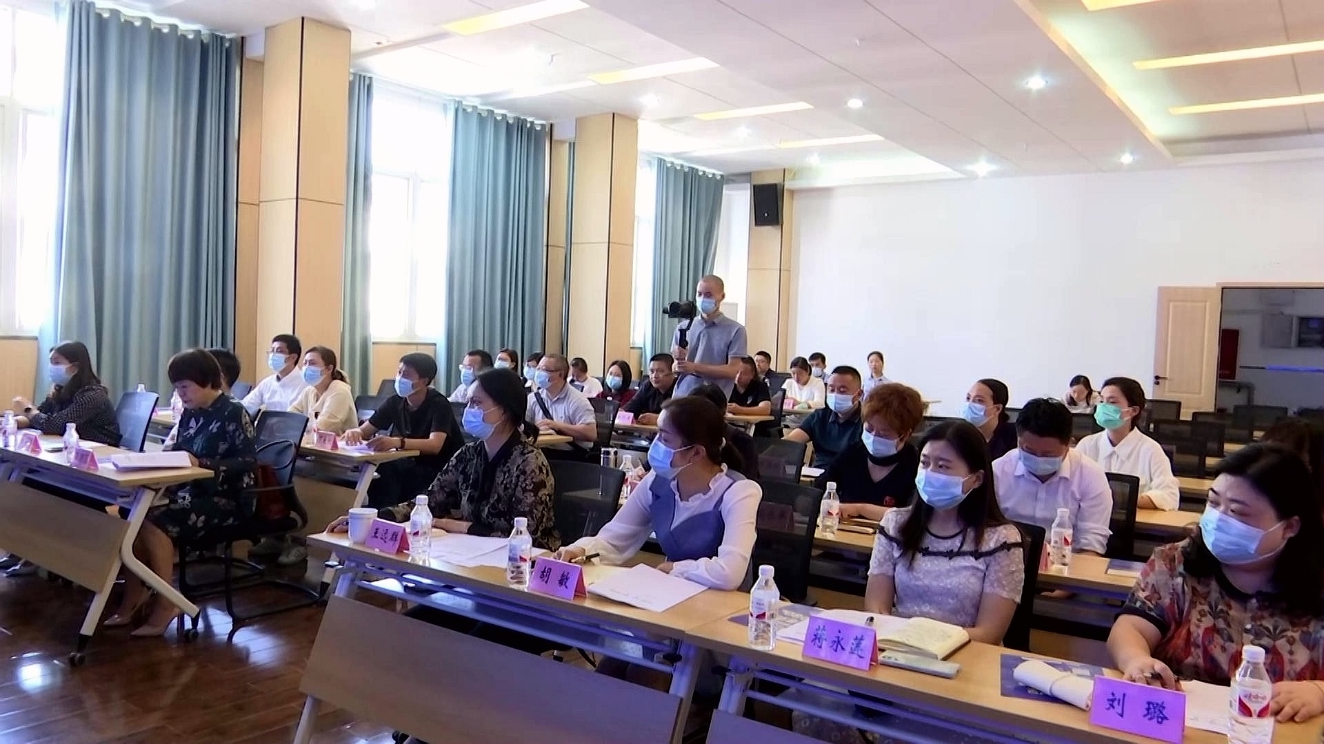 合江县总工会召开第十二届第六次全体会议暨全县工会工作推进会 第 2 张