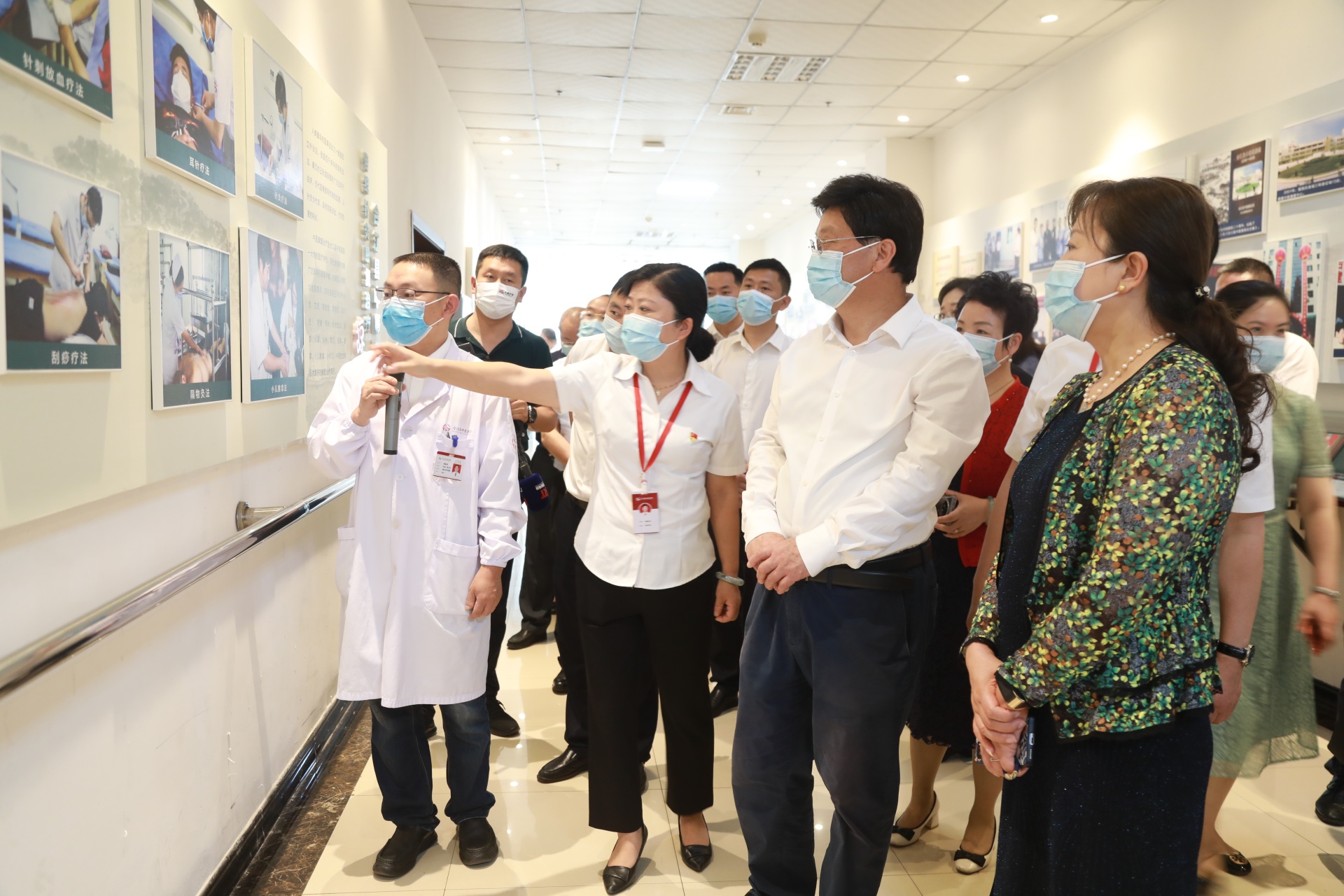 泸州市政协主席会议成员视察合江紧密型县域医共体试点工作 第 2 张
