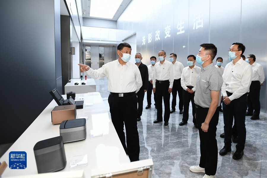 “我的心同大家、同全国各族人民的心始终是连在一起的！”——沿着总书记来川视察足迹再看发展与民生 第 14 张