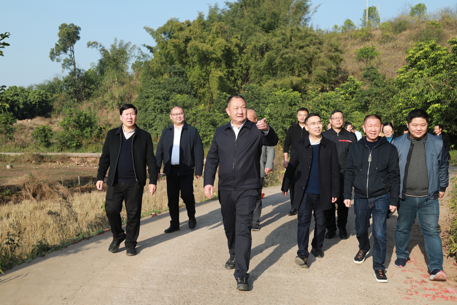 县委书记现场办公，吹响节后项目建设“冲锋号” 第 1 张
