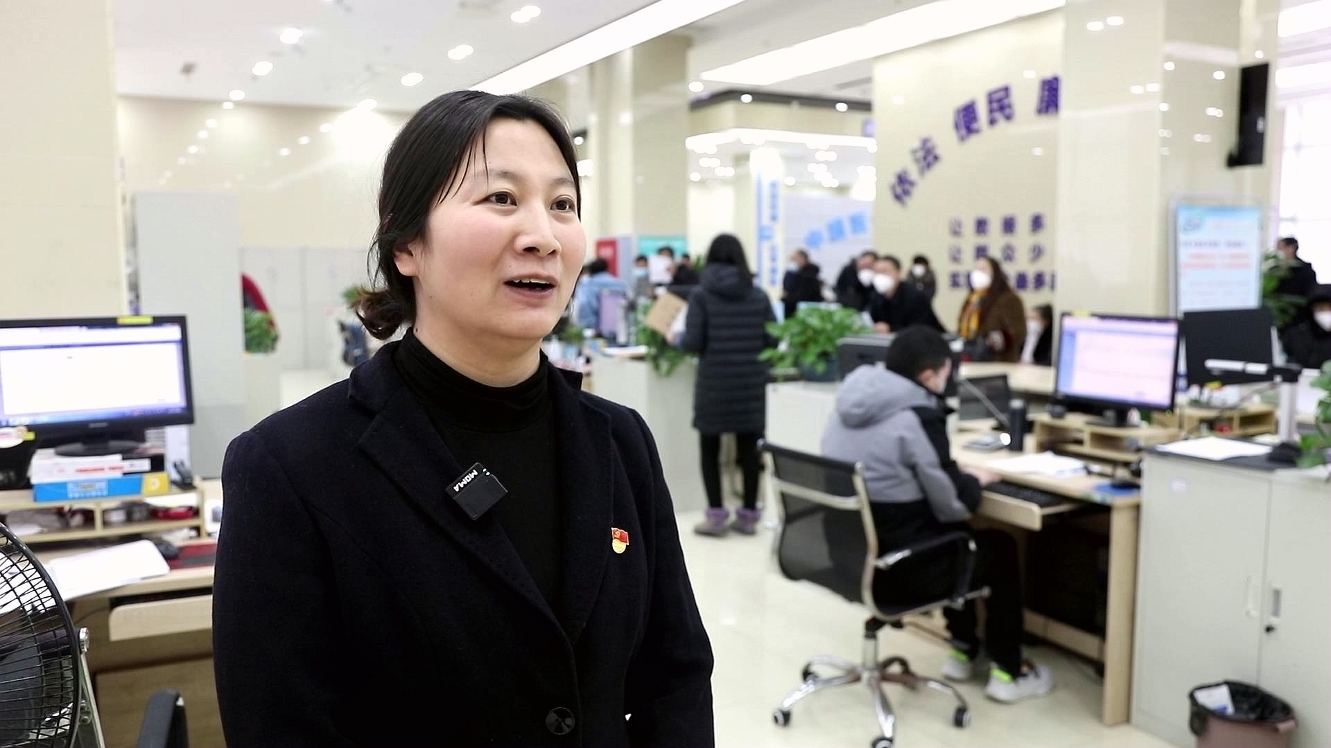 合江：新年上班第一天 政务窗口办事忙 第 8 张