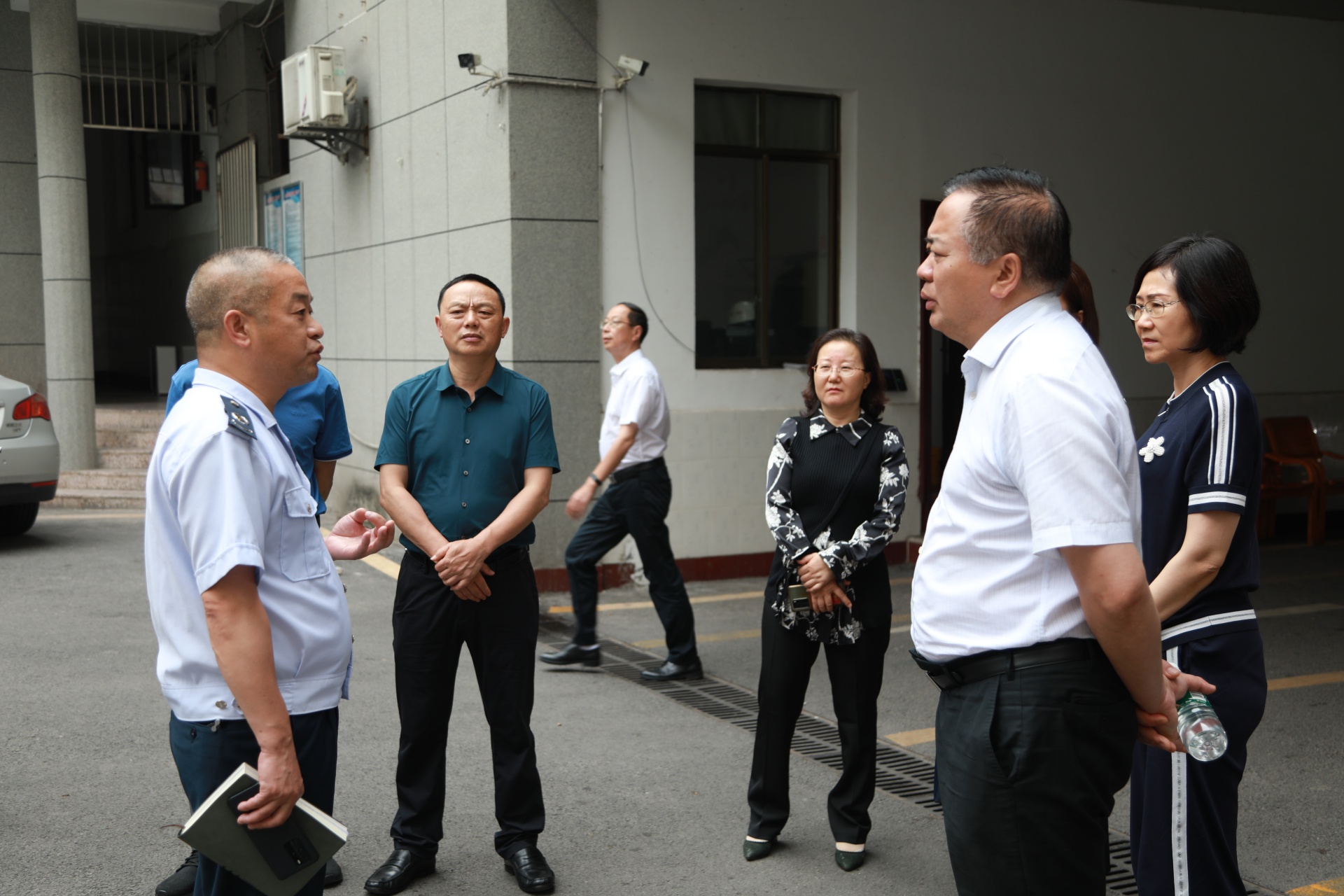 泸州市人大常委会到合江开展《四川省优化营商环境条例》执法检查 第 2 张