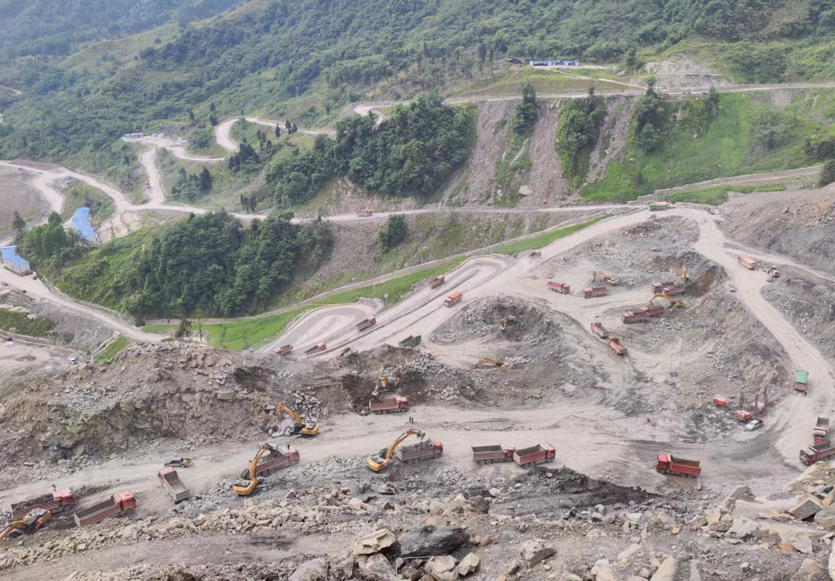 李家岩水库大坝主体填筑至720米高程，提前完成今年防洪度汛目标 第 3 张
