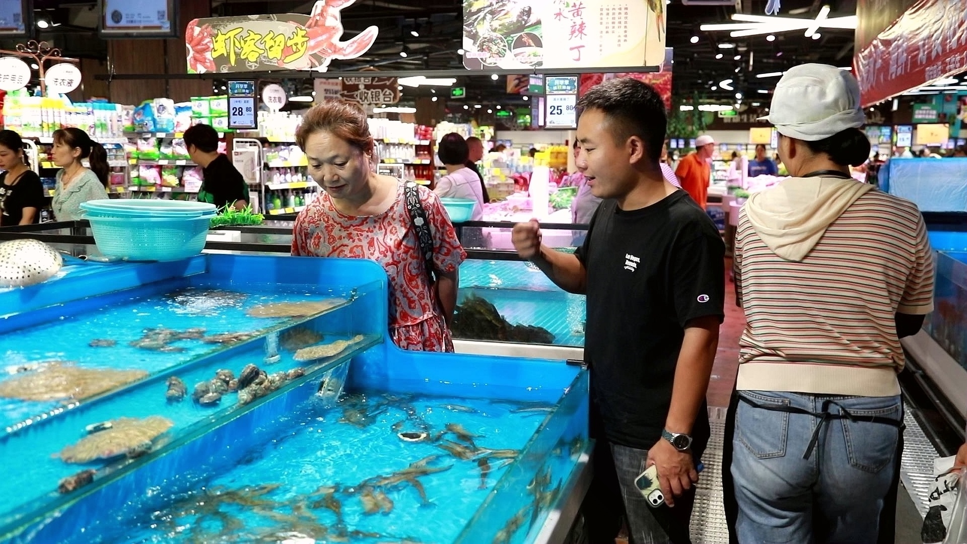 丰景坝稻鱼共育基地的水产品正式入驻商超 第 5 张